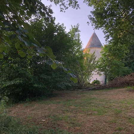 Chateau Gros Puy, Petit Chateau Chambre D'Hote Abjat-sur-Bandiat Exterior photo