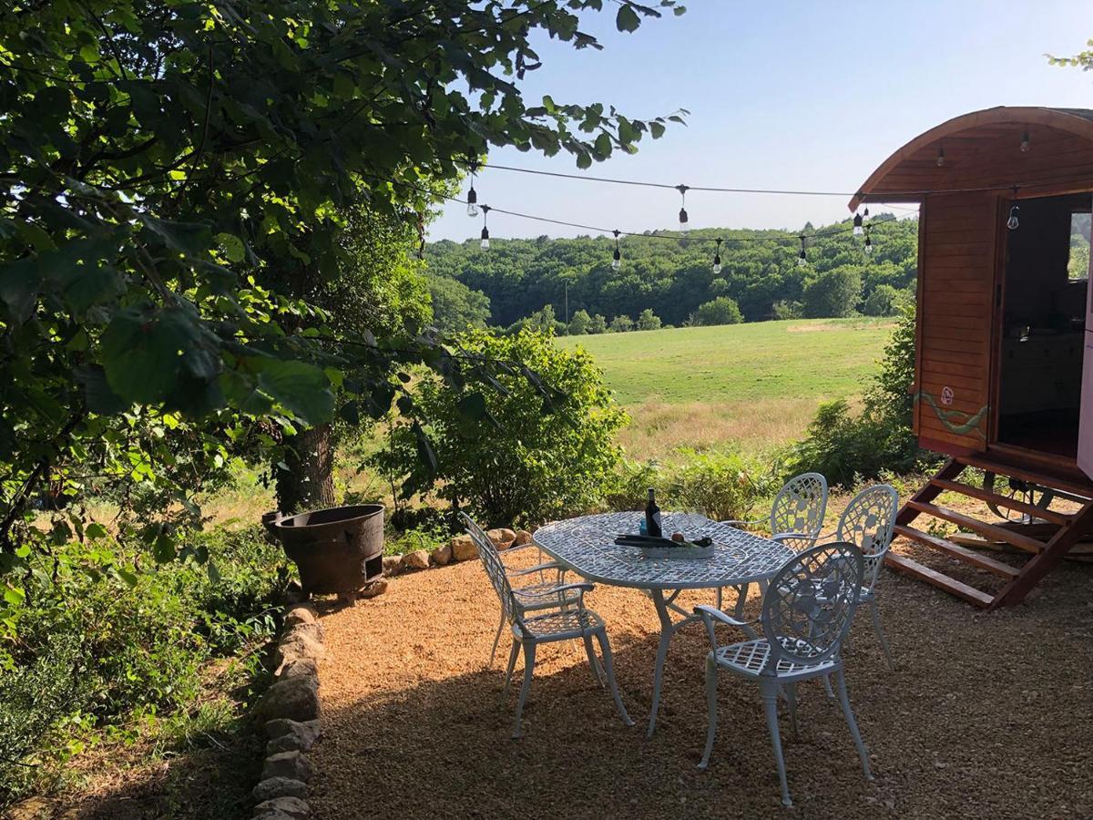 Bed & Breakfast Chateau Gros Puy, Petit Chateau D'hote