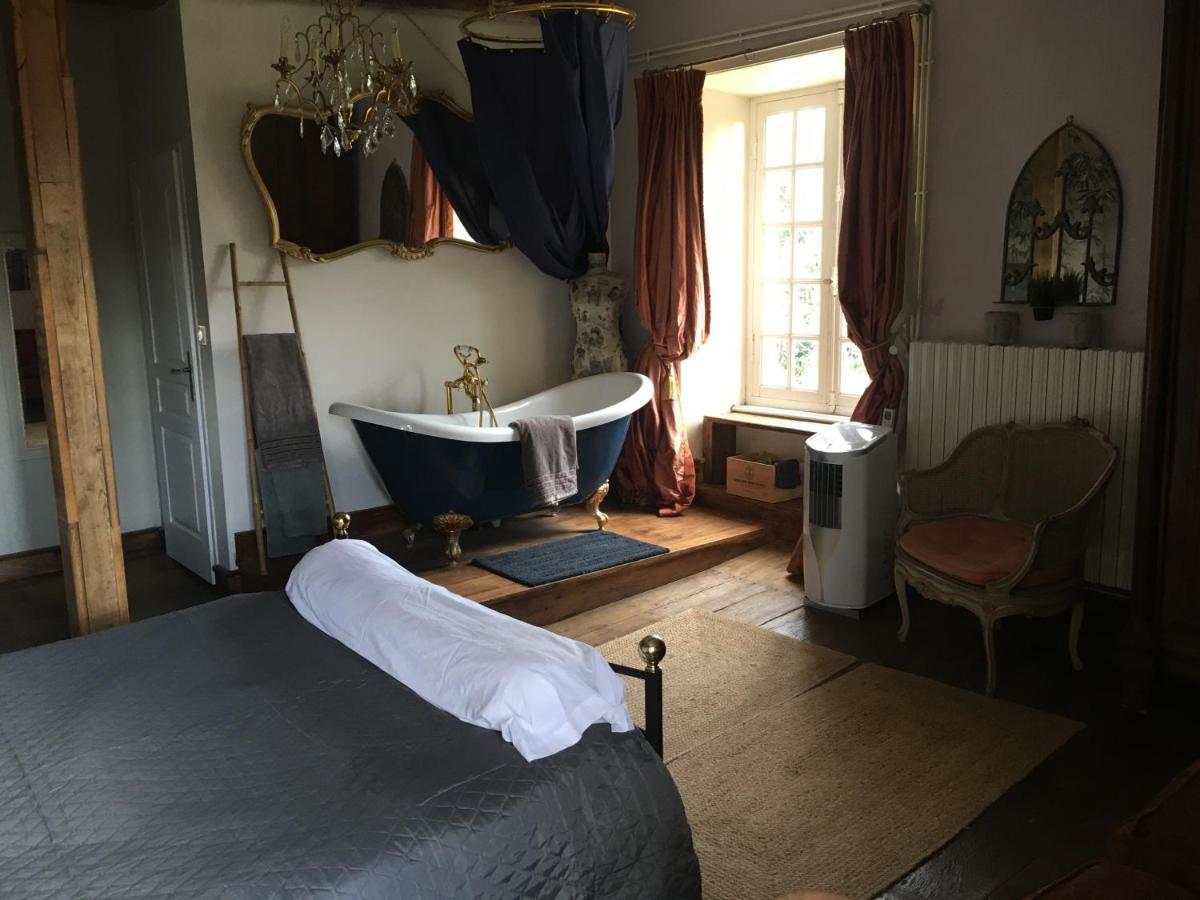 Chateau Gros Puy, Petit Chateau D'hote Bed & Breakfast *